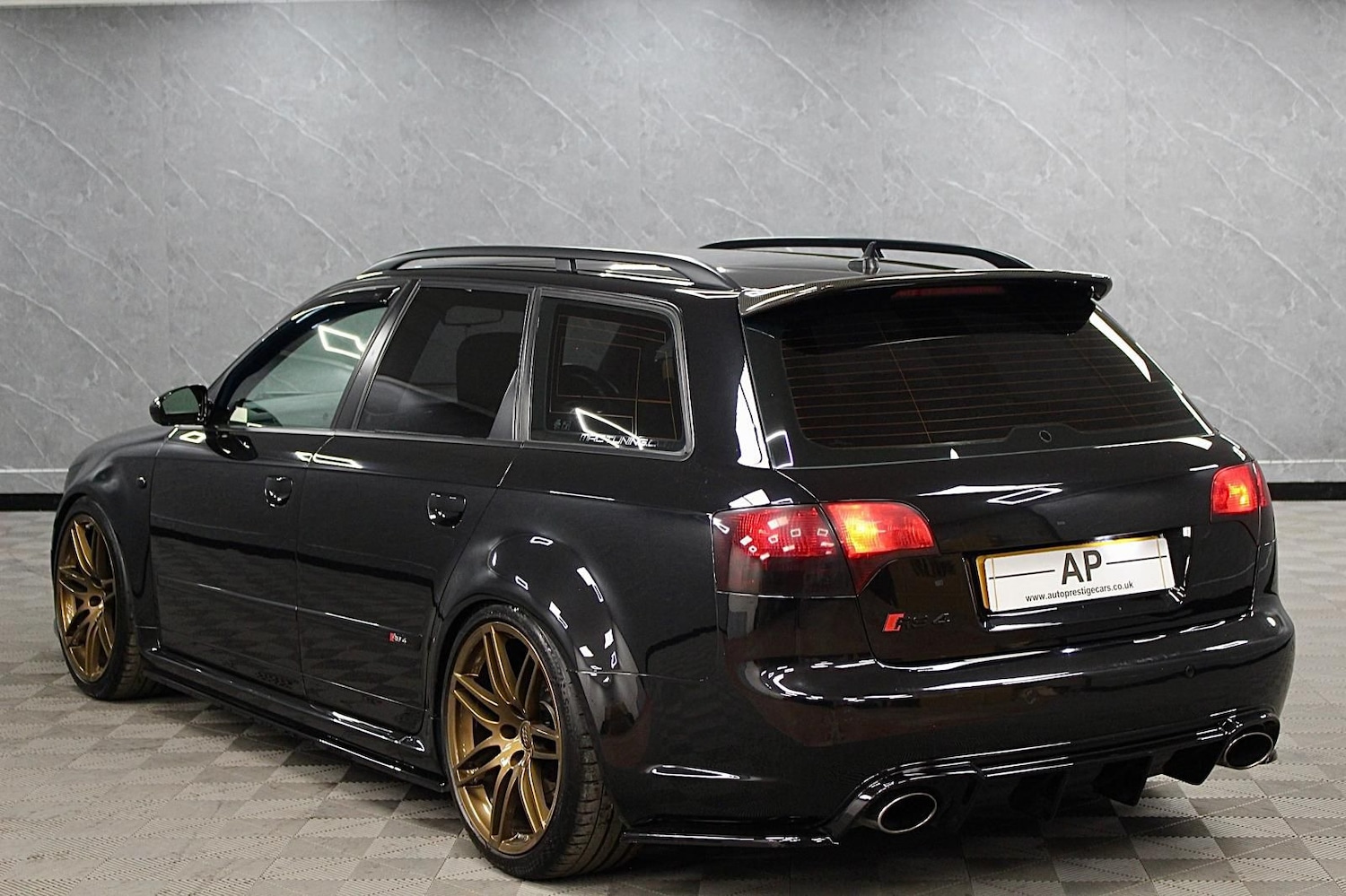 Used Audi RS4 2007 for sale - 76143933: Photo 5