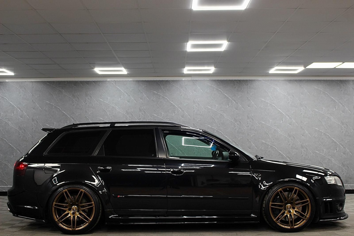 Used Audi RS4 2007 for sale - 76143933: Photo 9