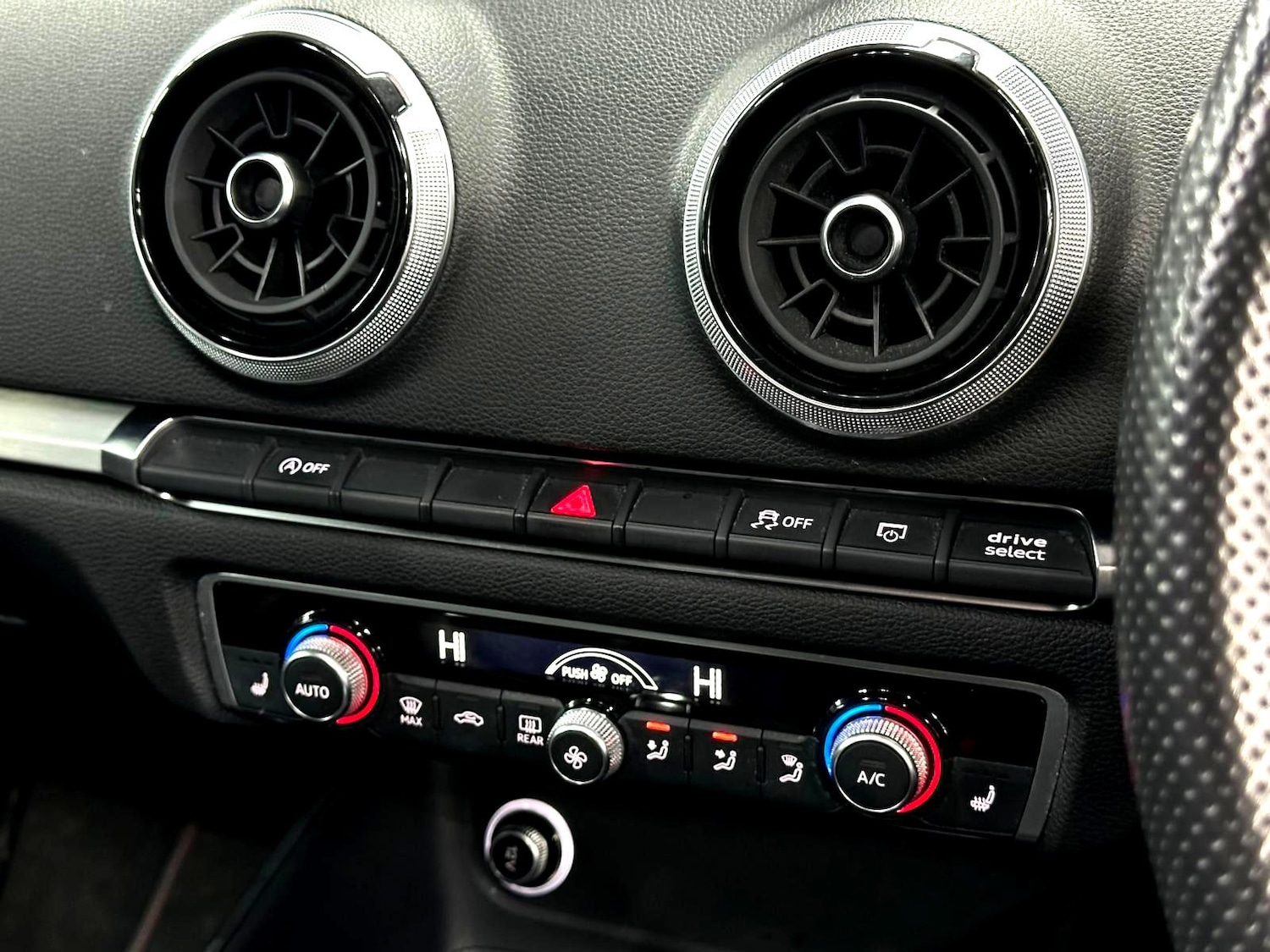 Used Audi A3 2018 for sale - 77438159: Photo 13