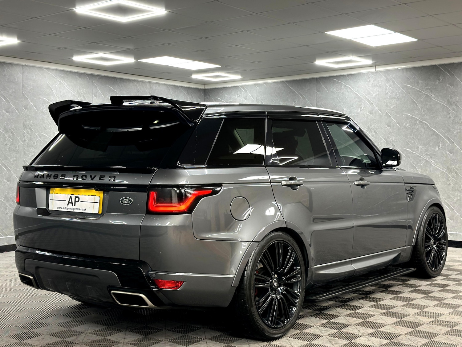 Used Land Rover Range Rover Sport 2018 for sale - 76664582: Photo 12