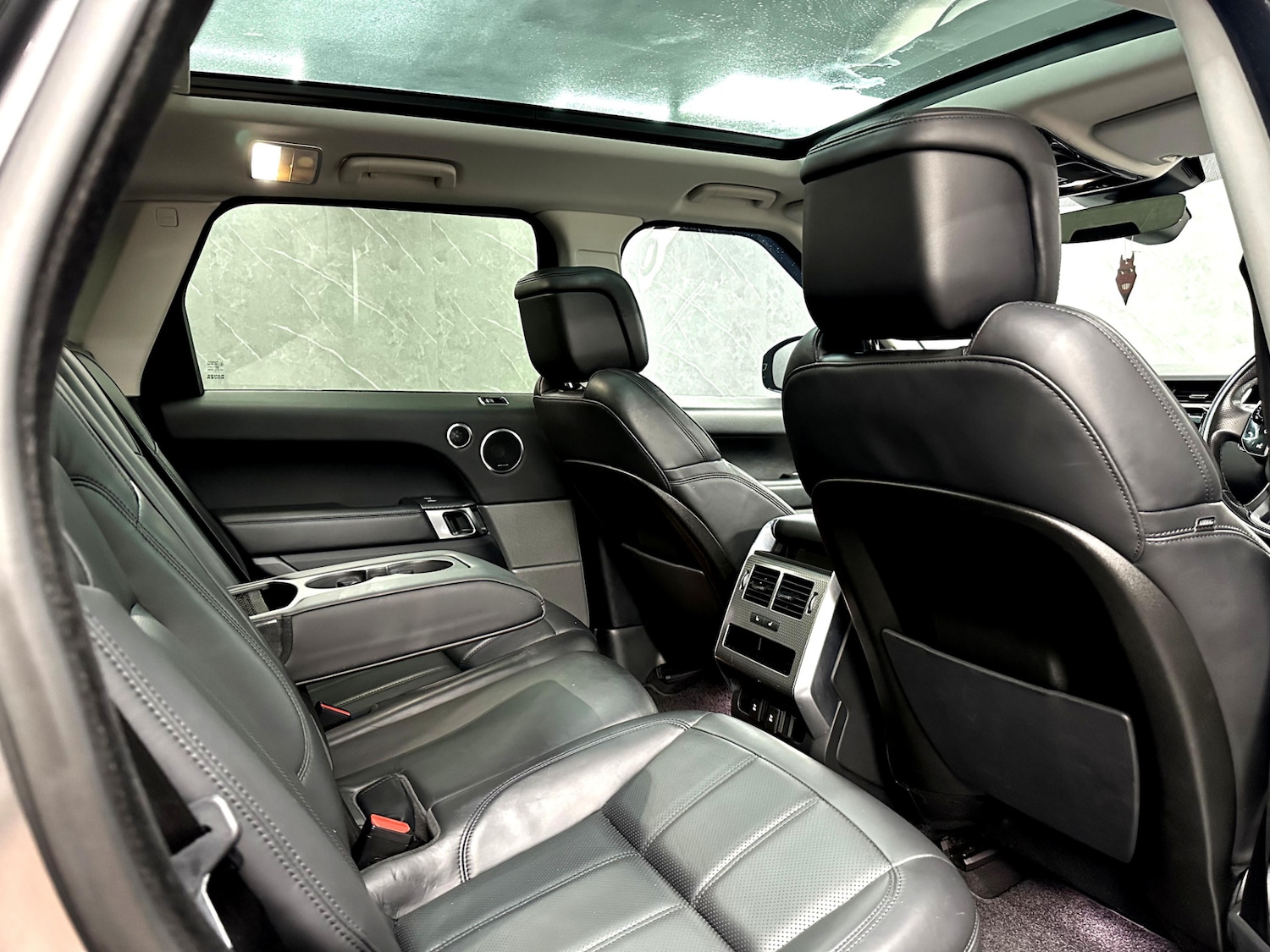 Used Land Rover Range Rover Sport 2018 for sale - 76664582: Photo 17