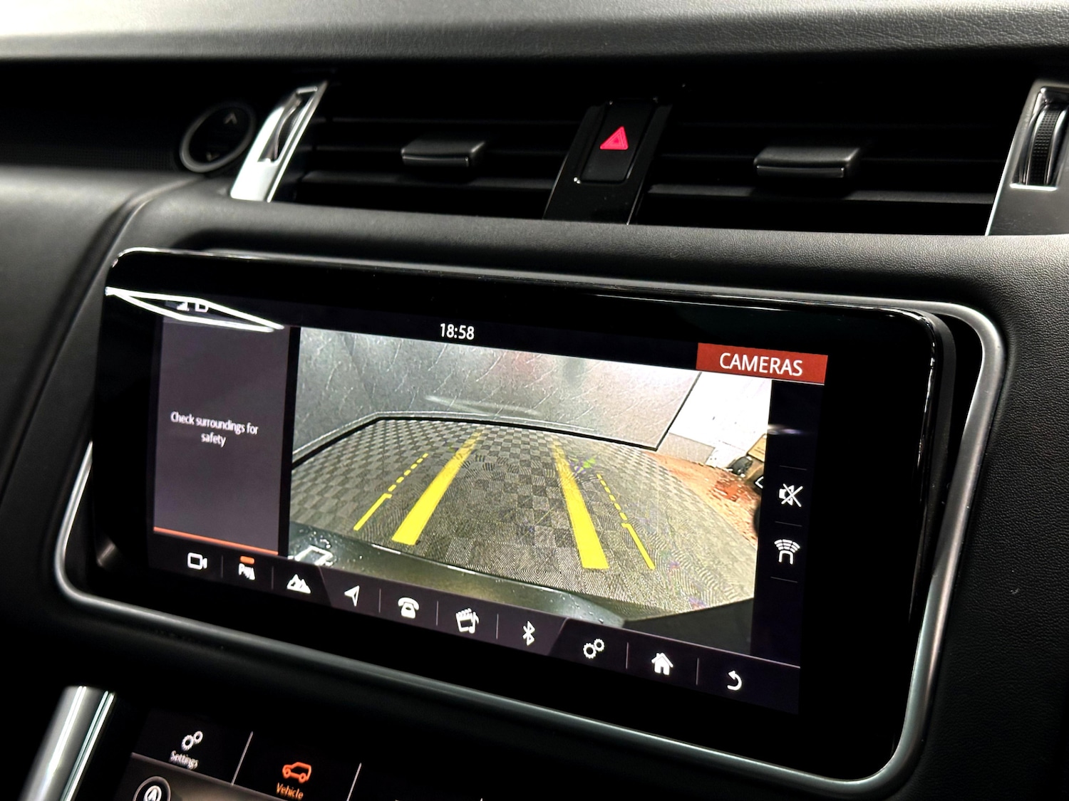 Used Land Rover Range Rover Sport 2018 for sale - 76664582: Photo 21