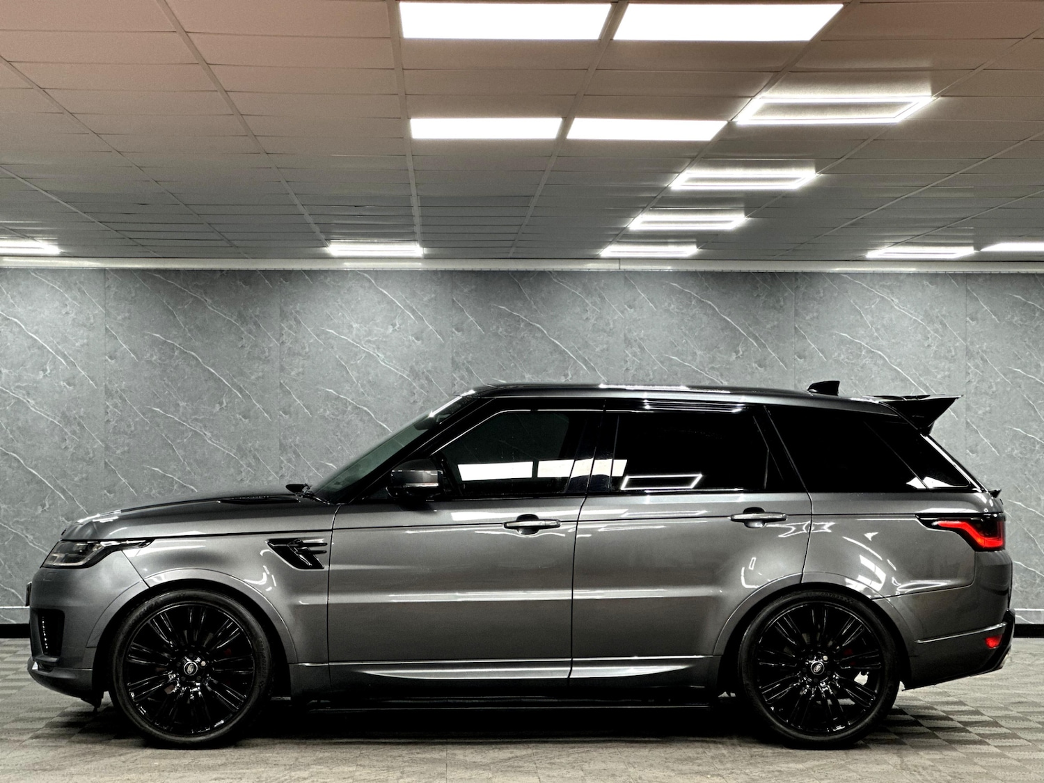 Used Land Rover Range Rover Sport 2018 for sale - 76664582: Photo 5