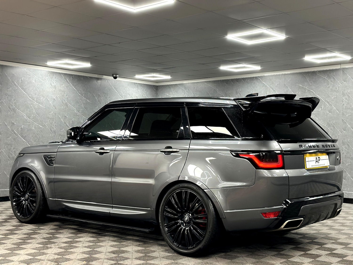 Used Land Rover Range Rover Sport 2018 for sale - 76664582: Photo 6