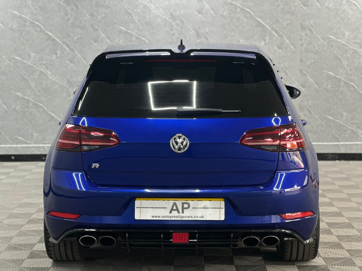 Used Volkswagen Golf 2018 for sale - 76179120: Photo 3