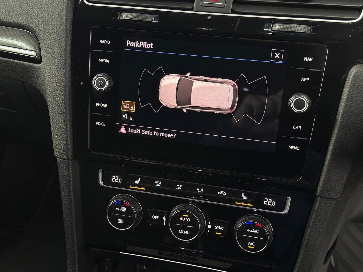 Used Volkswagen Golf 2018 for sale - 76179120: Photo 31