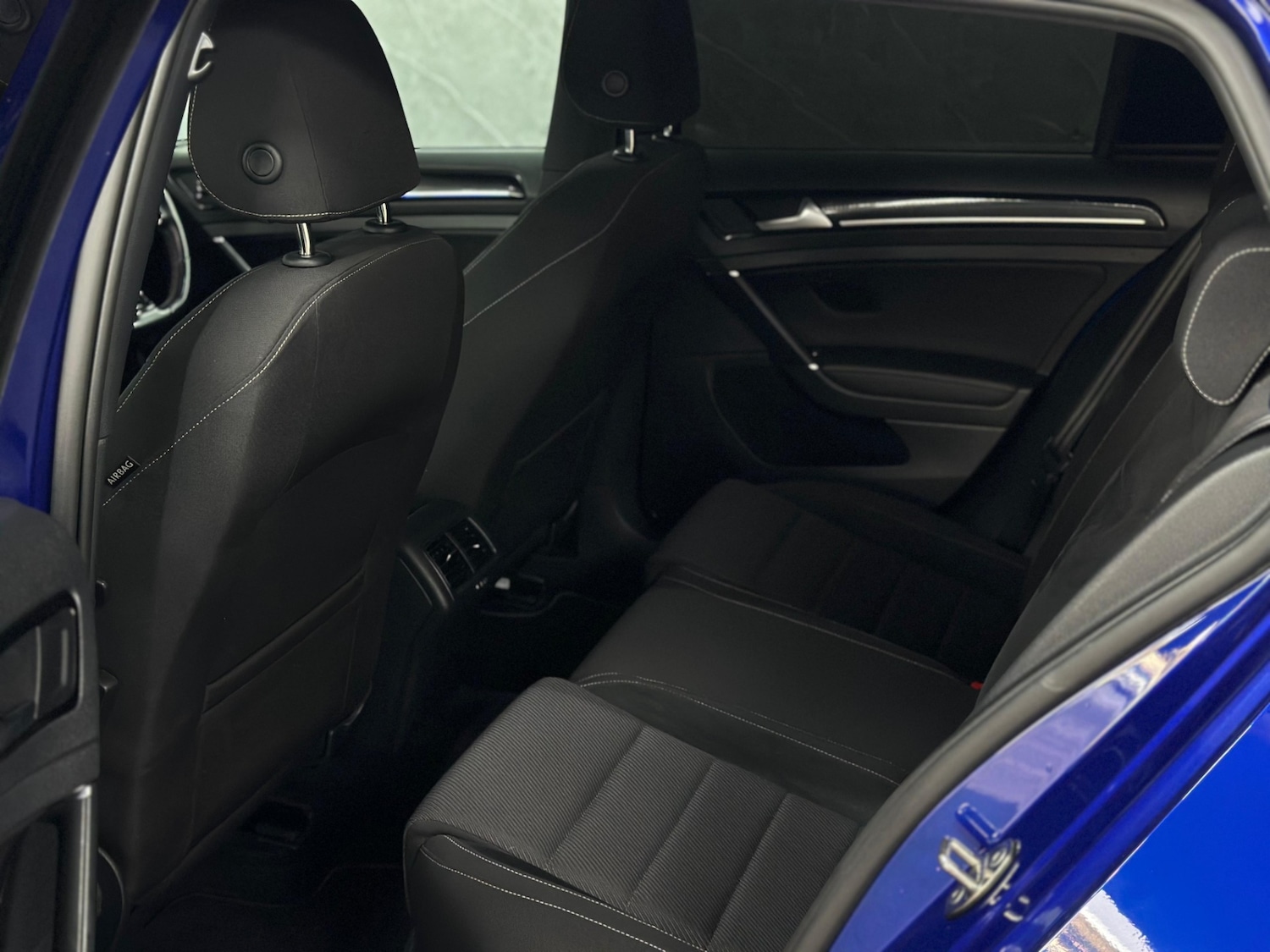 Used Volkswagen Golf 2018 for sale - 76179120: Photo 35