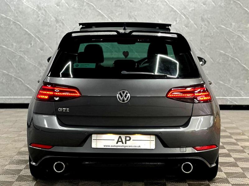 Used Volkswagen Golf 2018 for sale - 78215862: Photo 10