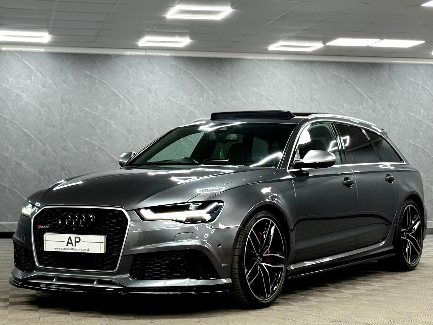 Used Audi RS6 2015 for sale - 76671726: Photo 6