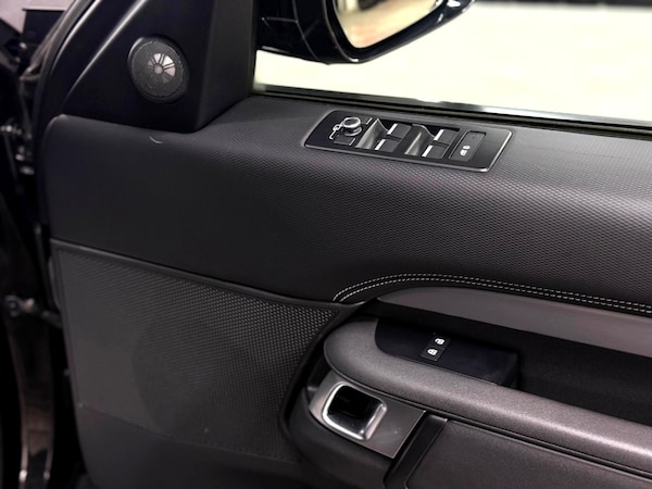 Used Land Rover Discovery 2021 for sale - 76098869: Photo 36
