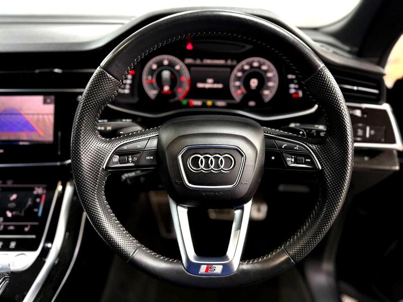 Used Audi Q8 2019 for sale - 78186579: Photo 37