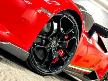 Used Lamborghini Huracan 2014 for sale - 78150337: Photo