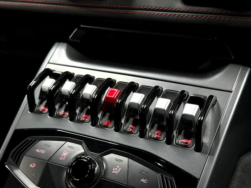 Used Lamborghini Huracan 2014 for sale - 78150337: Photo 59