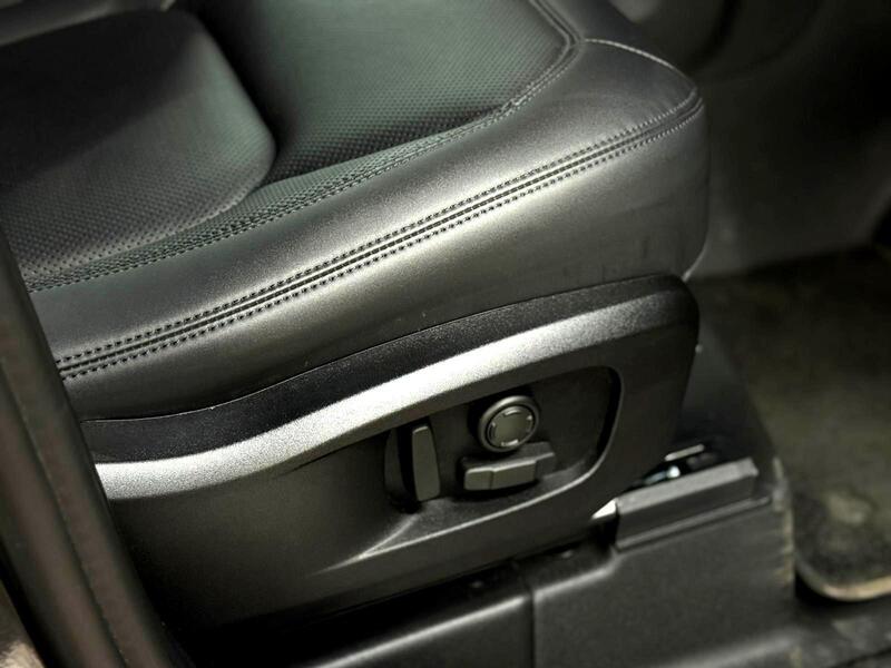 Used Land Rover Defender 2025 for sale - 78220735: Photo 57