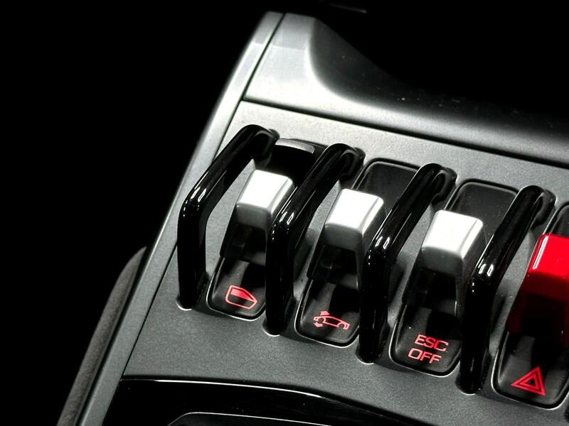 Used Lamborghini Huracan 2014 for sale - 78158343: Photo 61