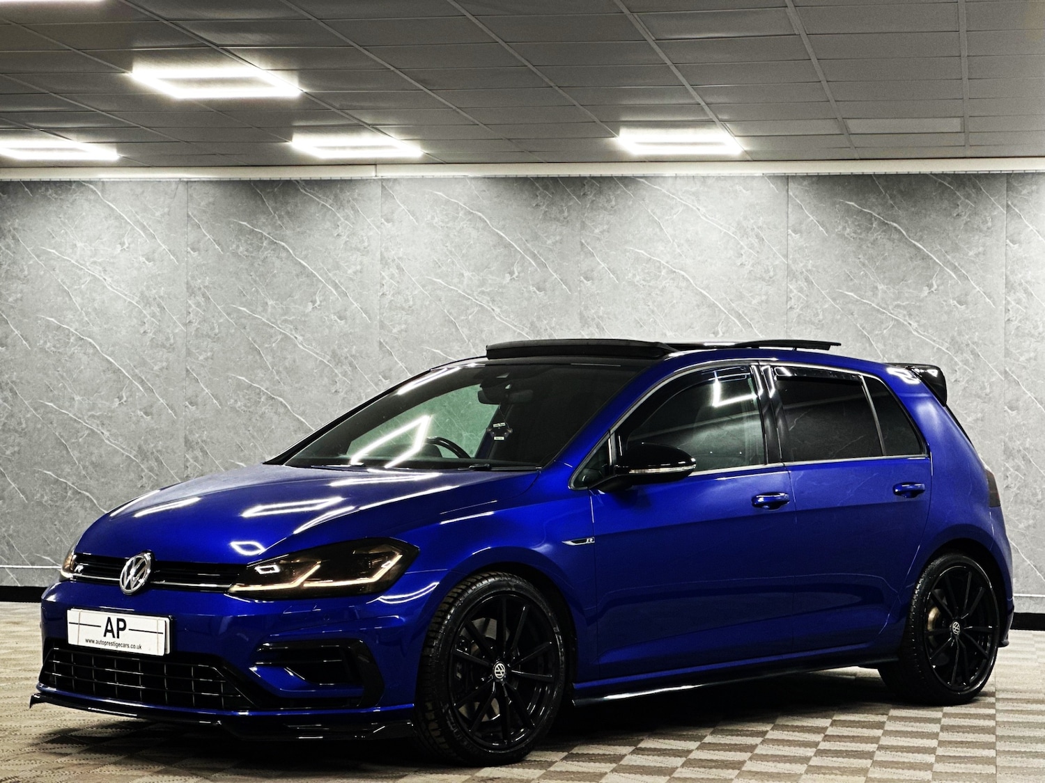 Used Volkswagen Golf 2018 for sale - 78085122: Photo 23