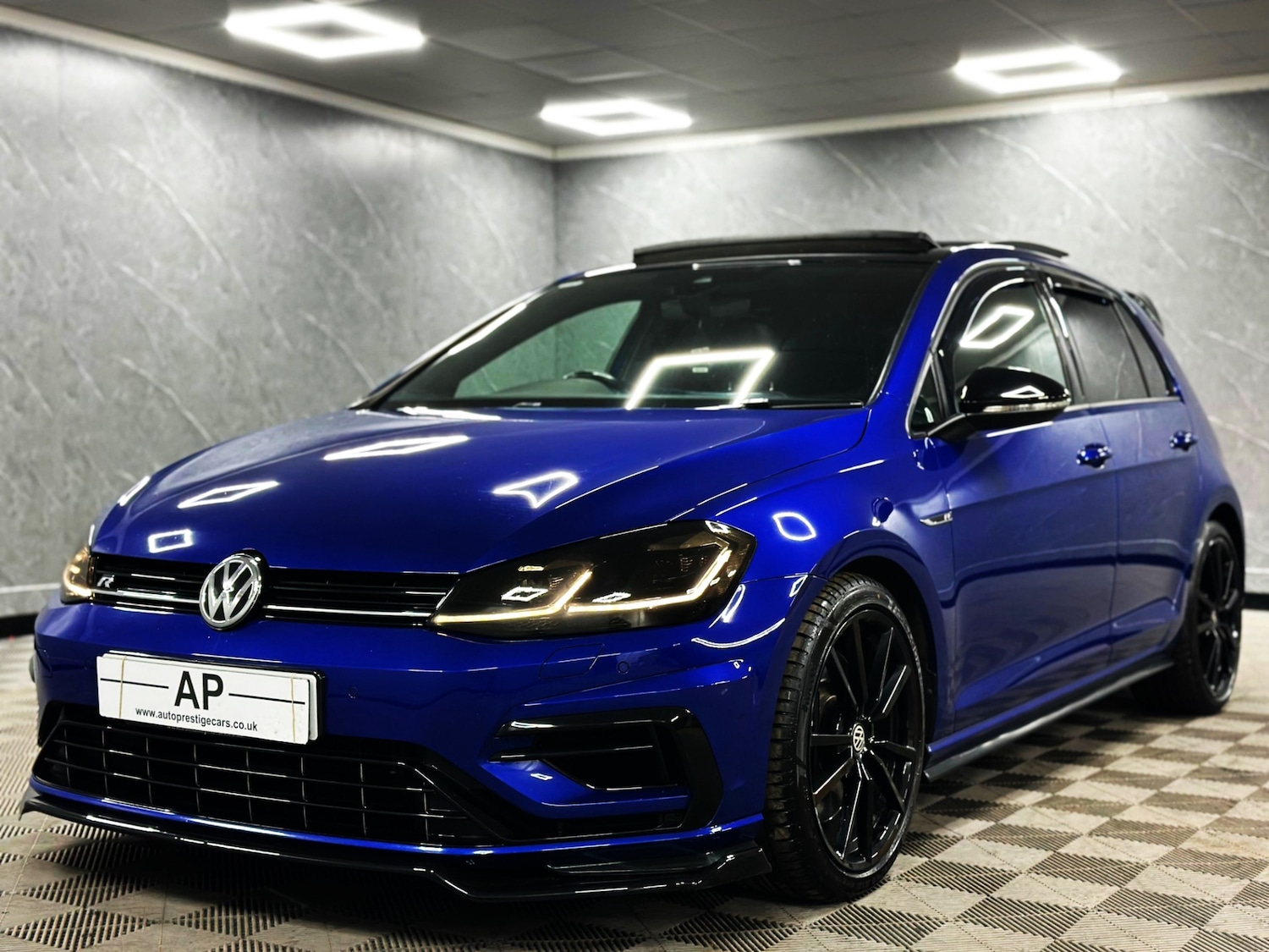 Used Volkswagen Golf 2018 for sale - 78085122: Photo 25