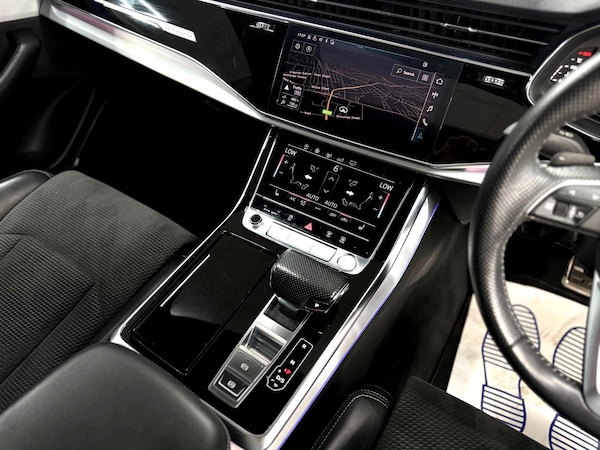 Used Audi Q8 2019 for sale - 76250810: Photo 17