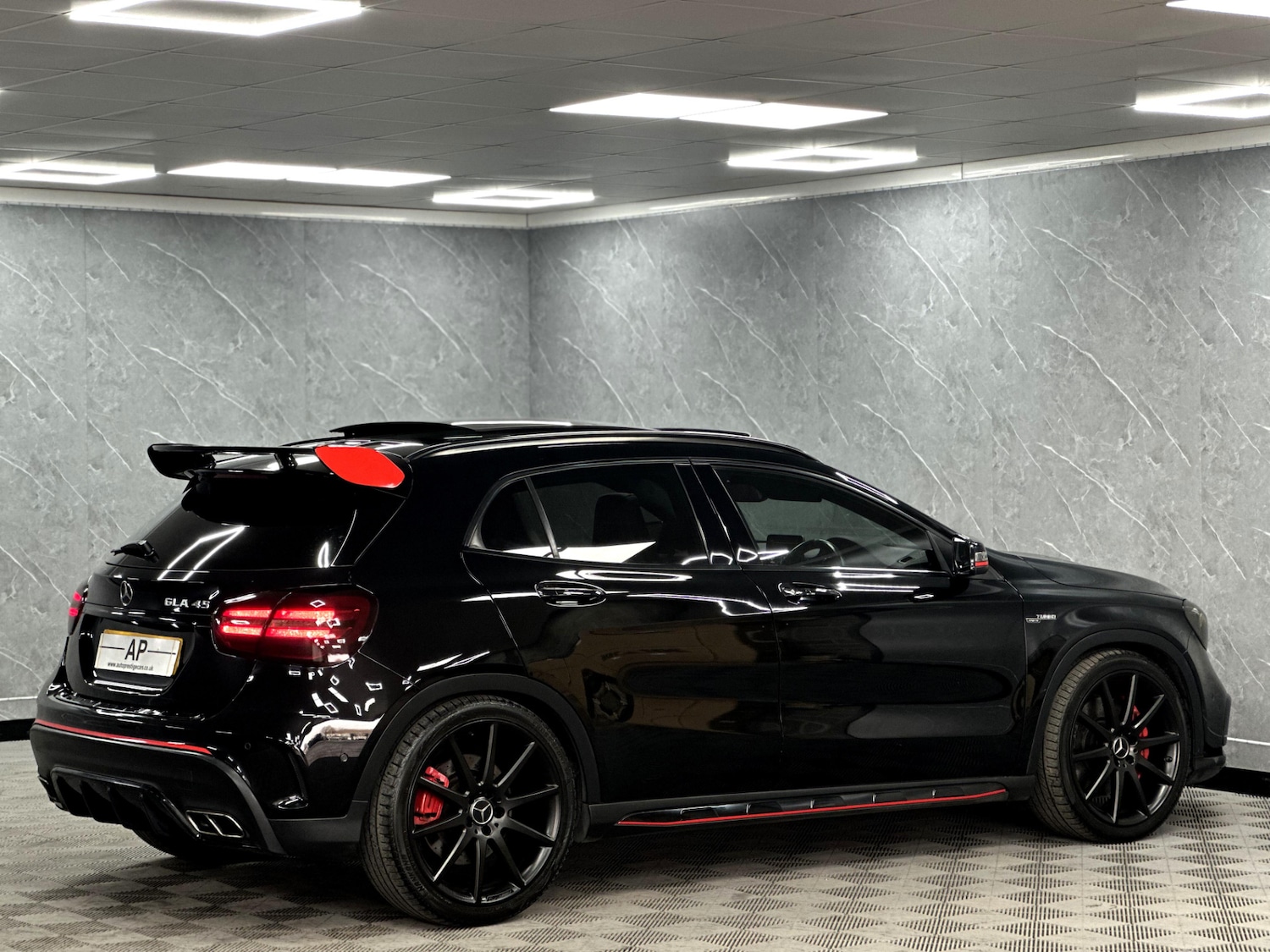 Used Mercedes-Benz GLA 2017 for sale - 77803389: Photo 11