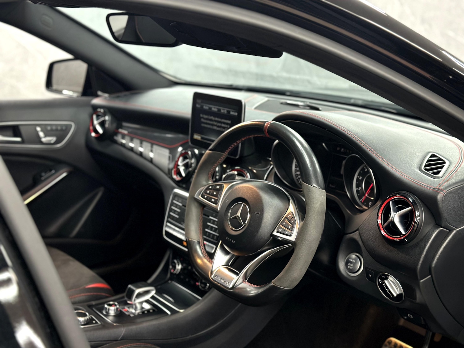 Used Mercedes-Benz GLA 2017 for sale - 77803389: Photo 18