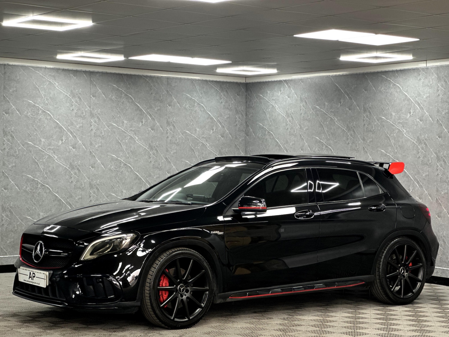 Used Mercedes-Benz GLA 2017 for sale - 77803389: Photo 3