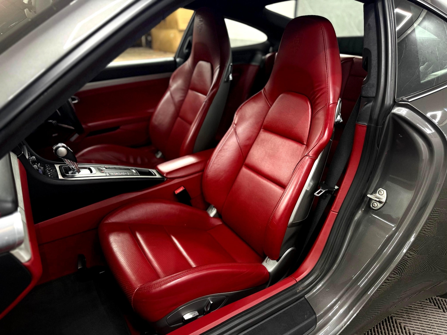 Used Porsche 911 2015 for sale - 76948718: Photo 15