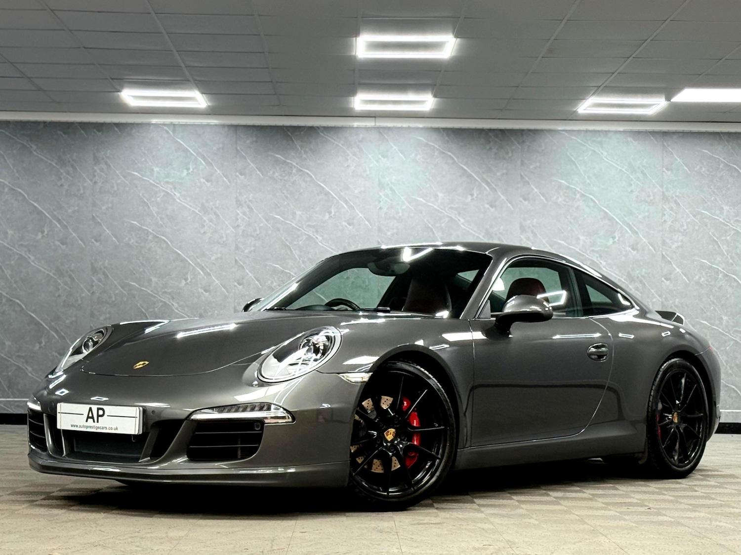 Used Porsche 911 2015 for sale - 76948718: Photo 2