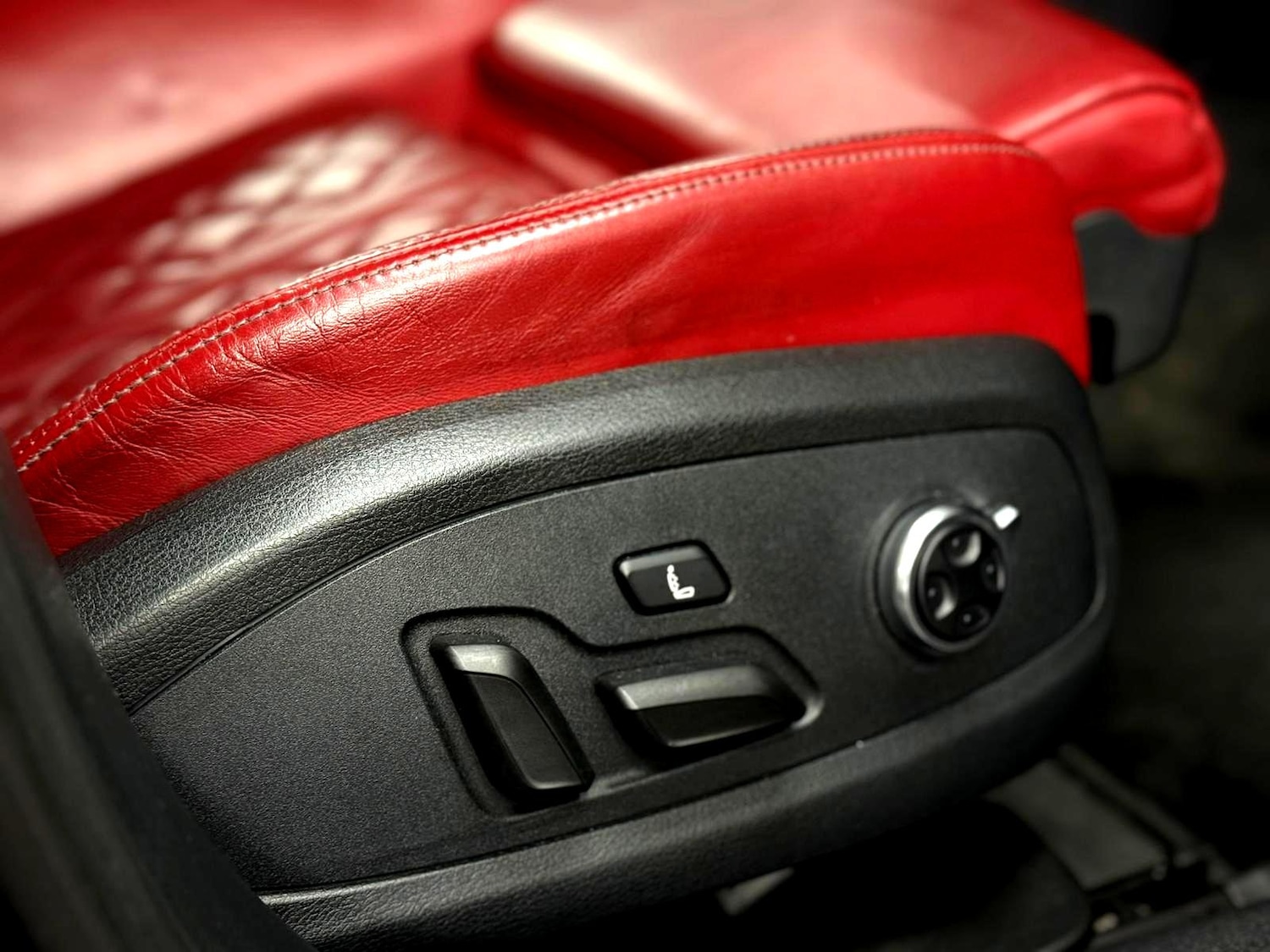 Used Audi S4 Avant 2016 for sale - 77611364: Photo 31