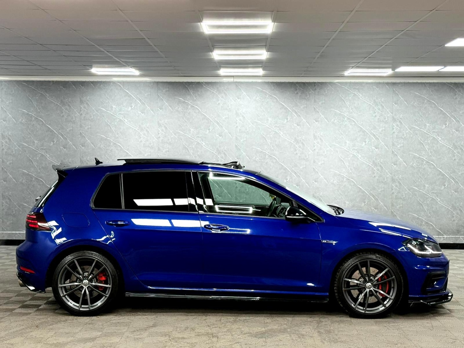 Used Volkswagen Golf 2019 for sale - 76759721: Photo 21