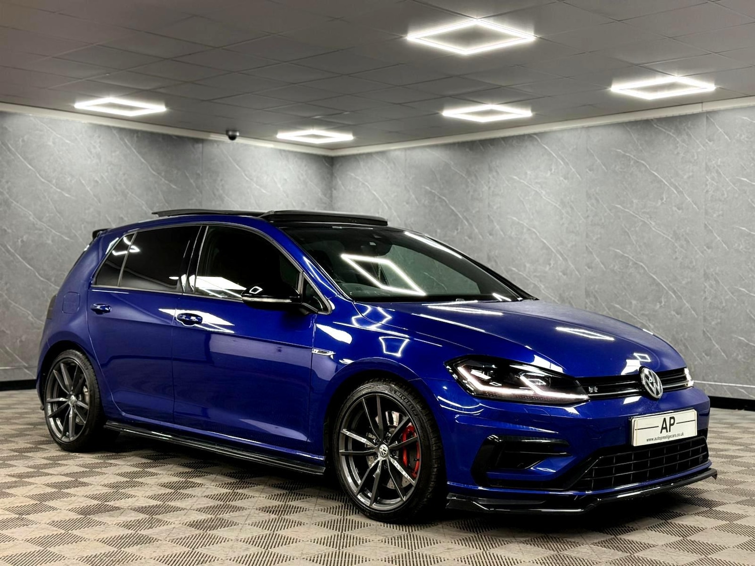 Used Volkswagen Golf 2019 for sale - 76759721: Photo 23