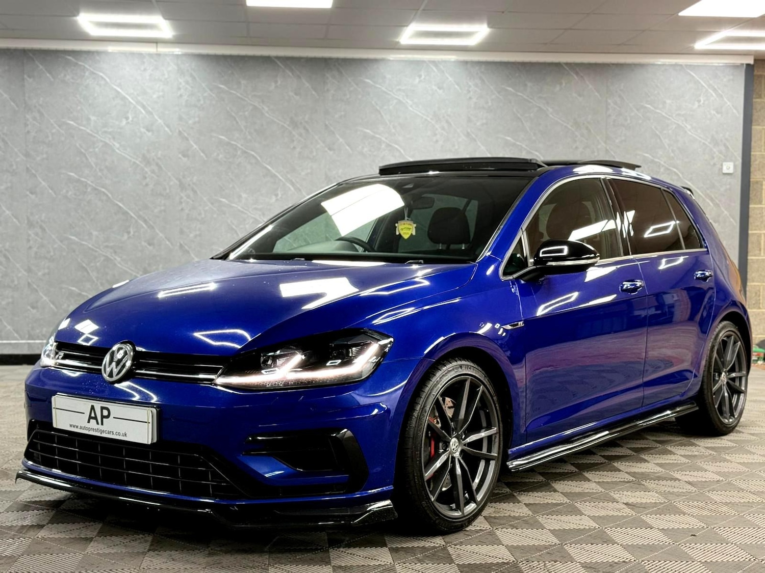 Used Volkswagen Golf 2019 for sale - 76759721: Photo 29