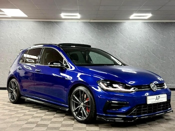 Used Volkswagen Golf 2019 for sale - 76759721: Photo