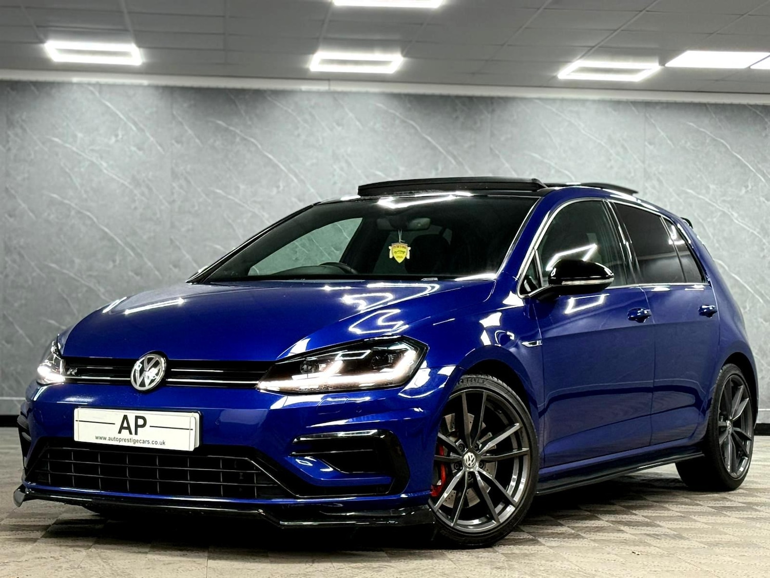 Used Volkswagen Golf 2019 for sale - 76759721: Photo 6