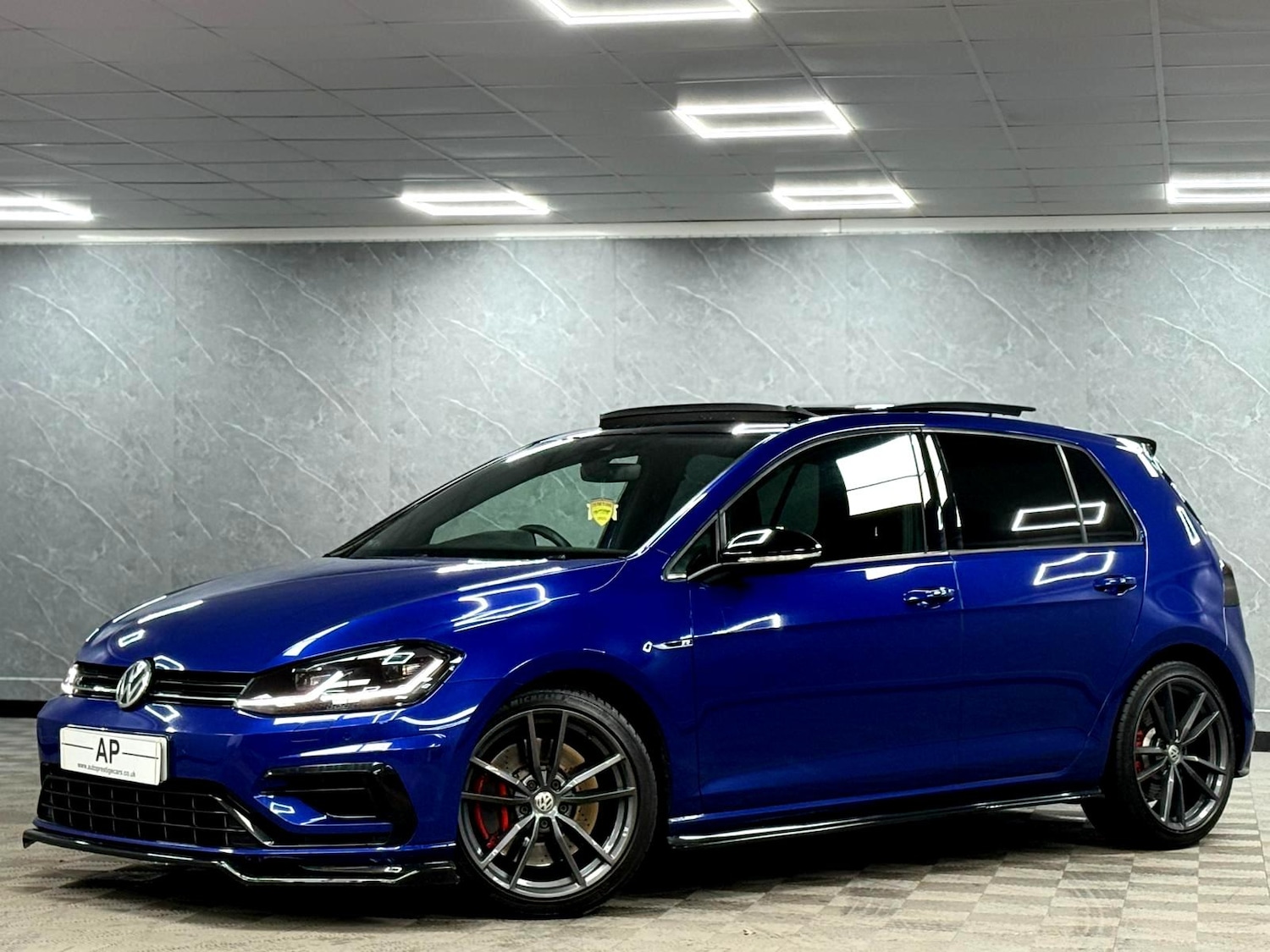 Used Volkswagen Golf 2019 for sale - 76759721: Photo 8