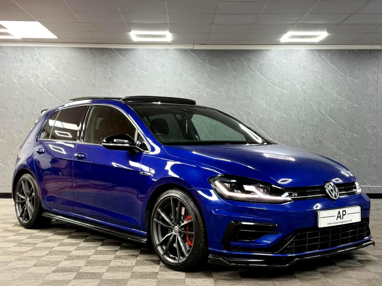 Used Volkswagen Golf 2019 for sale - 76759721: Photo 9