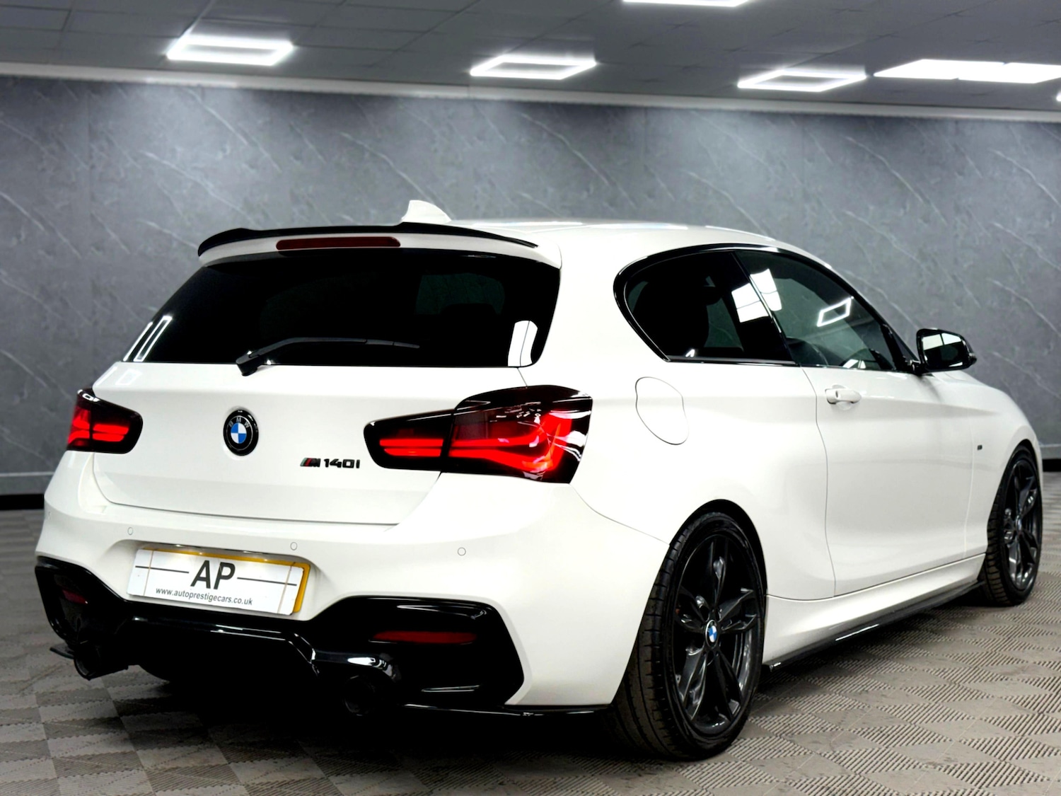 Used BMW 1 Series 2017 for sale - 76165406: Photo 9