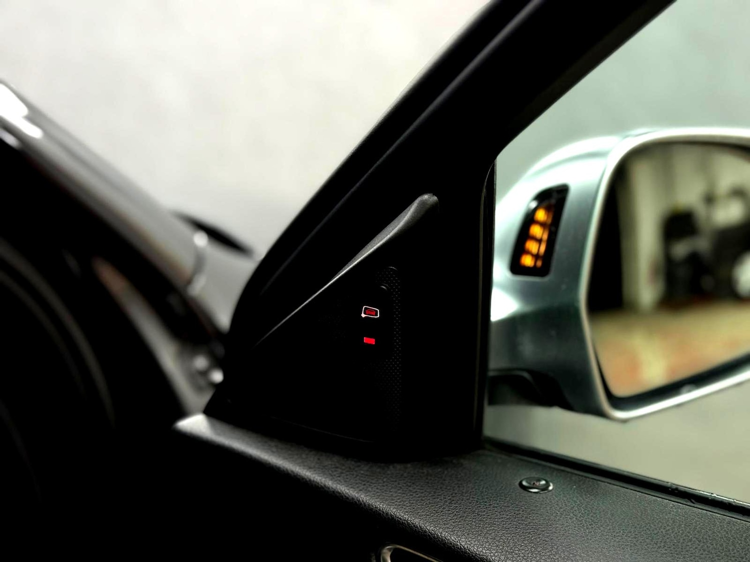 Used Audi RS Q3 2015 for sale - 77398903: Photo 10