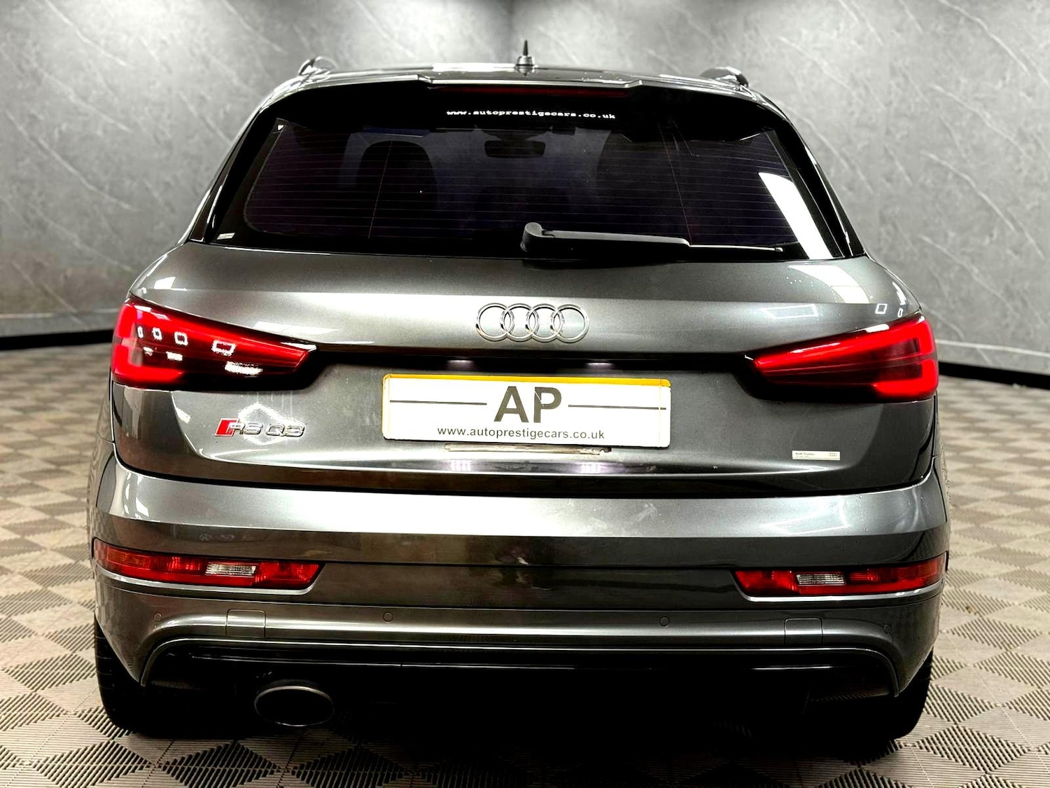 Used Audi RS Q3 2015 for sale - 77398903: Photo 24