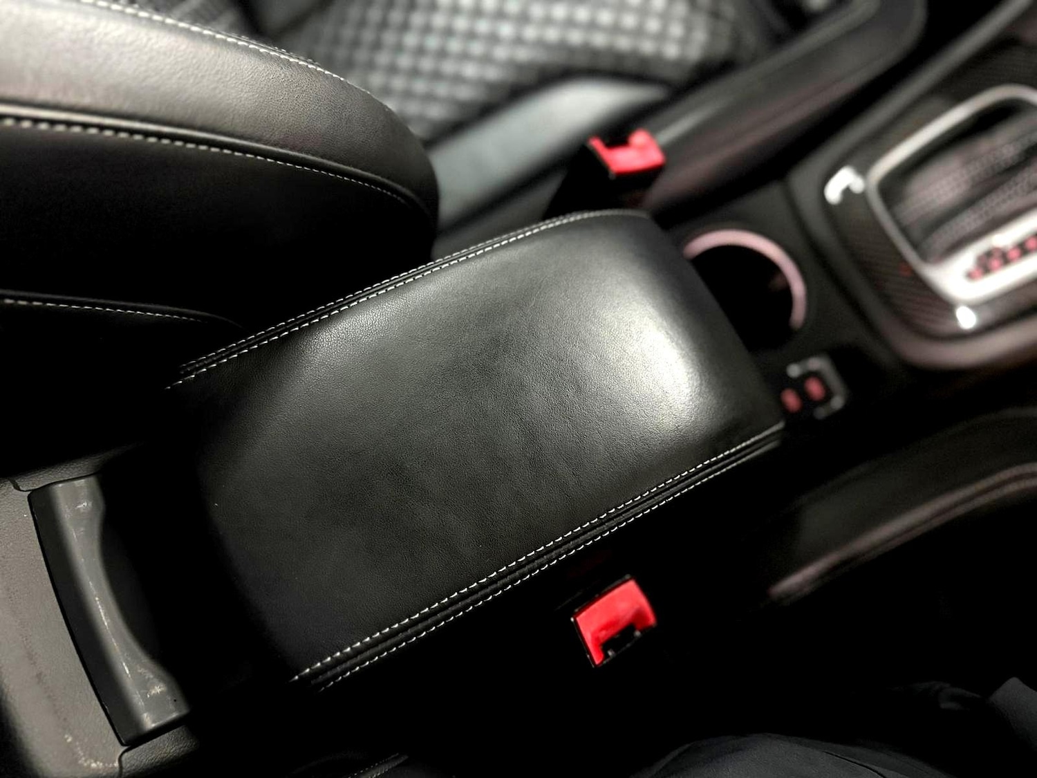 Used Audi RS Q3 2015 for sale - 77398903: Photo 31