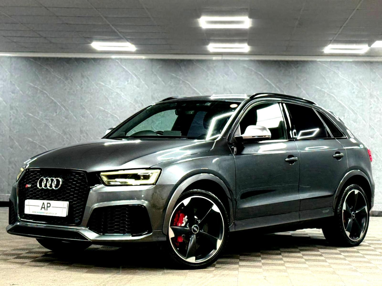 Used Audi RS Q3 2015 for sale - 77398903: Photo 7