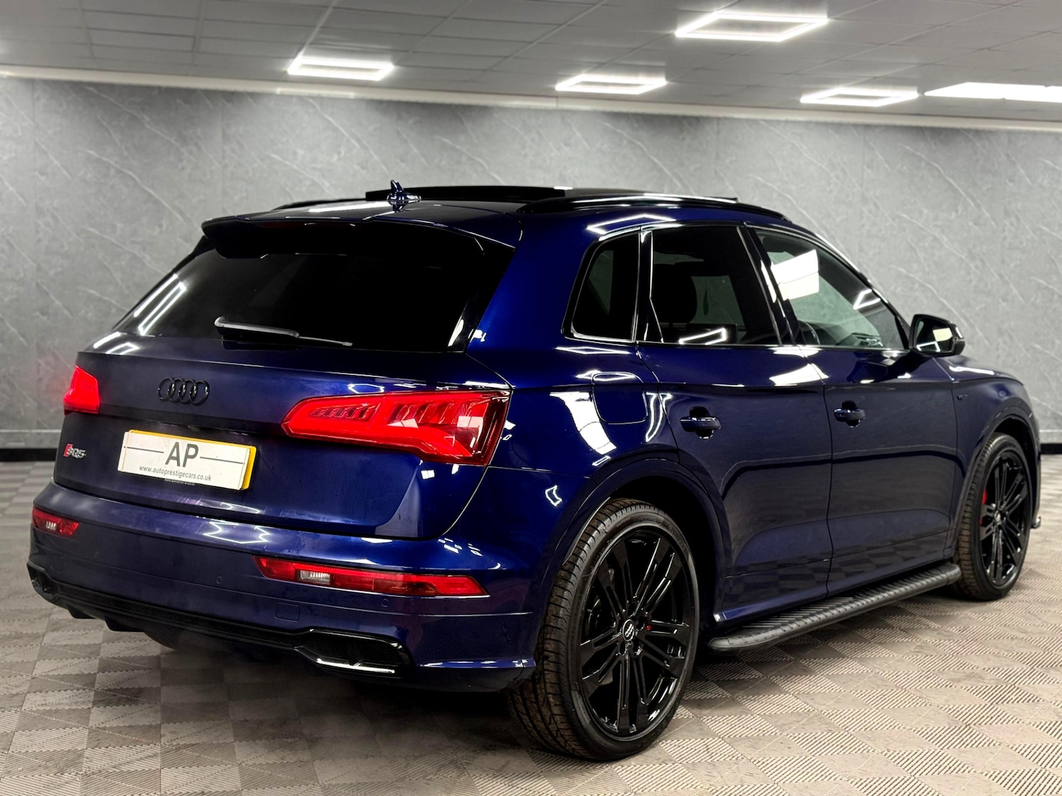 Used Audi SQ5 2017 for sale - 76671145: Photo 24