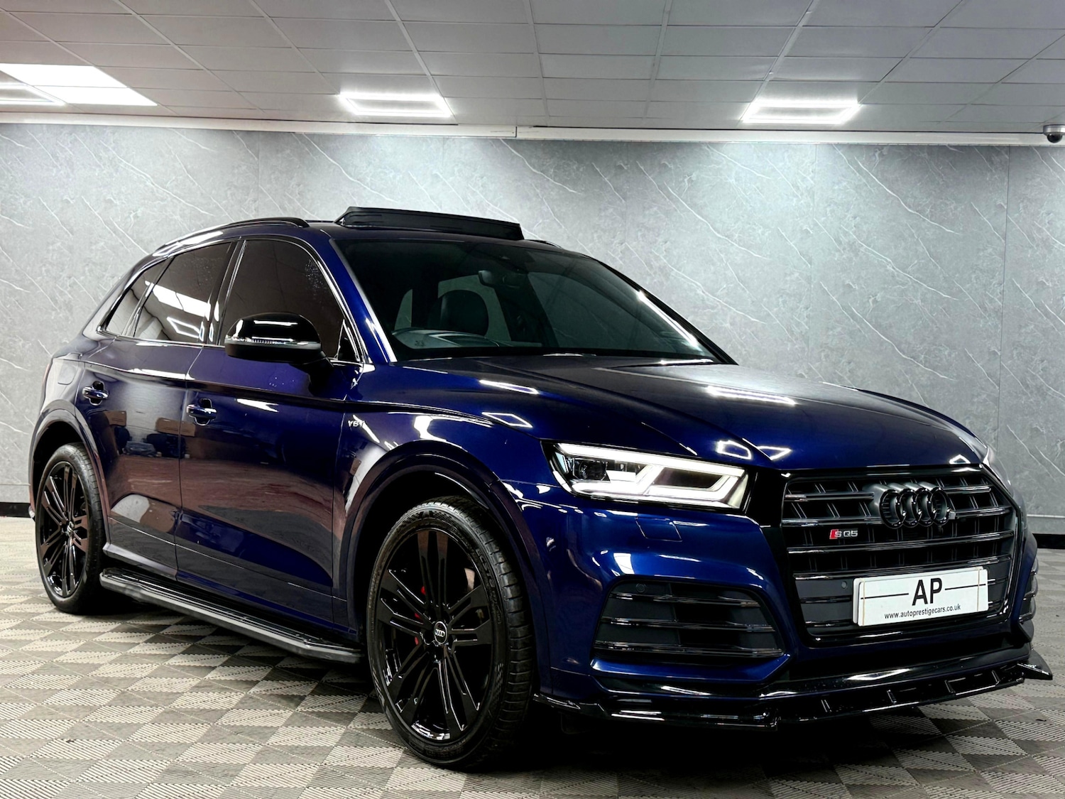 Used Audi SQ5 2017 for sale - 76671145: Photo 3