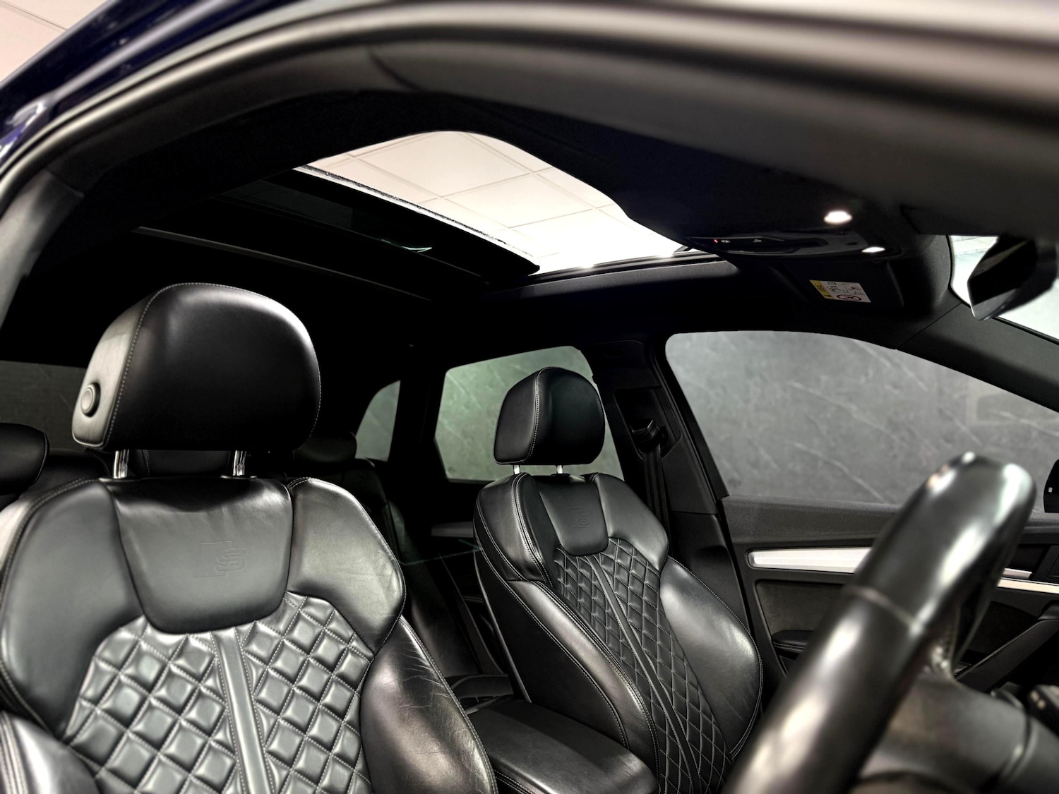 Used Audi SQ5 2017 for sale - 76671145: Photo 30