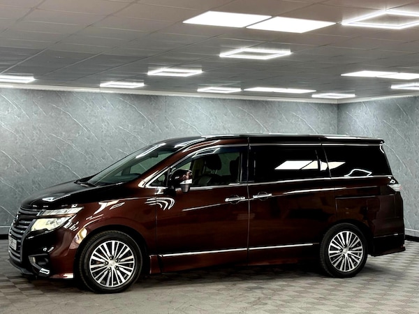 Used Nissan Elgrand 2014 for sale - 75290241: Photo 14