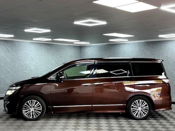 Used Nissan Elgrand 2014 for sale - 75290241: Photo 19
