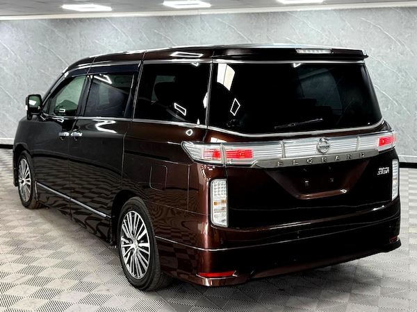 Used Nissan Elgrand 2014 for sale - 75290241: Photo 20