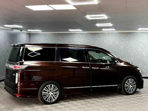 Used Nissan Elgrand 2014 for sale - 75290241: Photo 21
