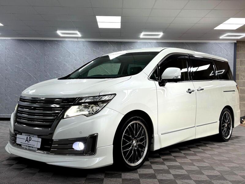 Used Nissan Elgrand 2026 for sale - 78158328: Photo 24