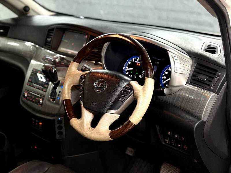 Used Nissan Elgrand 2026 for sale - 78158328: Photo 55