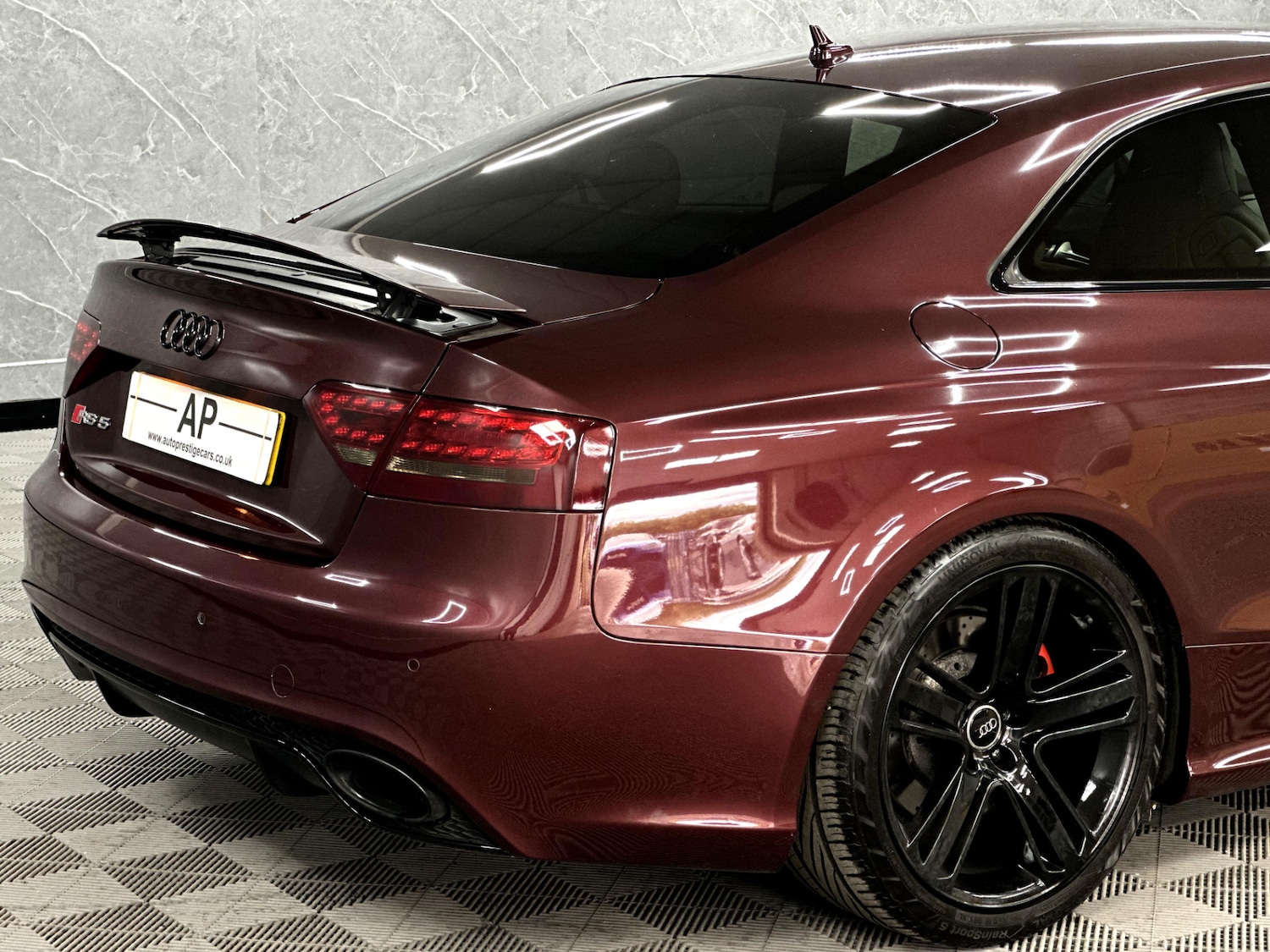 Used Audi RS5 2011 for sale - 76093823: Photo 16